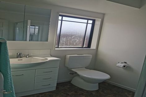 Photo of property in 33 Saint James Drive, Huntington, Hamilton, 3210