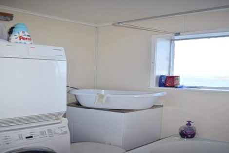 Photo of property in Grafon Court Flats, 53u7 Grafton Road, Roseneath, Wellington, 6011