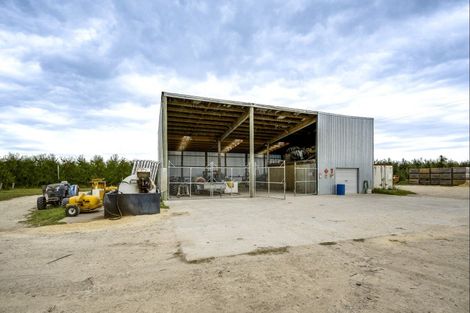 Photo of property in 5 Feltwell Place, Mangere Bridge, Auckland, 2022