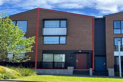 Photo of property in 32 Hobsonville Point Road, Hobsonville, Auckland, 0616