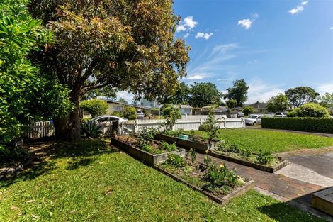Photo of property in 10 Te Kanawa Crescent, Henderson, Auckland, 0610