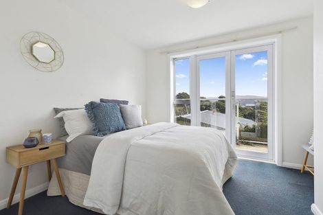 Photo of property in 19 Sidlaw Street, Strathmore Park, Wellington, 6022