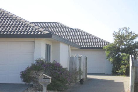 Photo of property in 61 Sandhurst Drive, Papamoa Beach, Papamoa, 3118