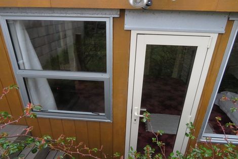 Photo of property in 16 Reeve Street, Foxton, 4814