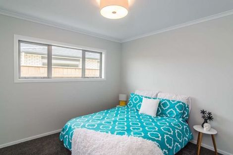 Photo of property in 96 Mazengarb Road, Paraparaumu Beach, Paraparaumu, 5032
