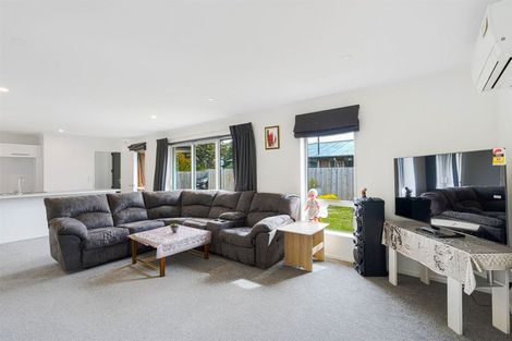 Photo of property in 142a Highsted Road, Casebrook, Christchurch, 8051