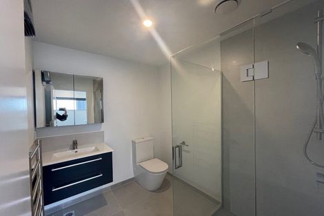 Photo of property in 9/27 New Brighton Road, Shirley, Christchurch, 8061
