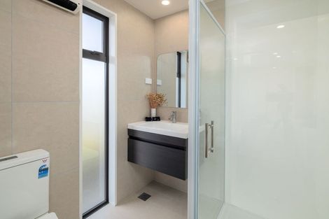 Photo of property in 2/33 Wyon Street, Linwood, Christchurch, 8062