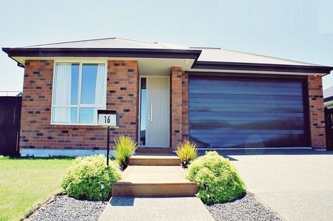 Photo of property in 16 Romanee Lane, Wigram, Christchurch, 8025