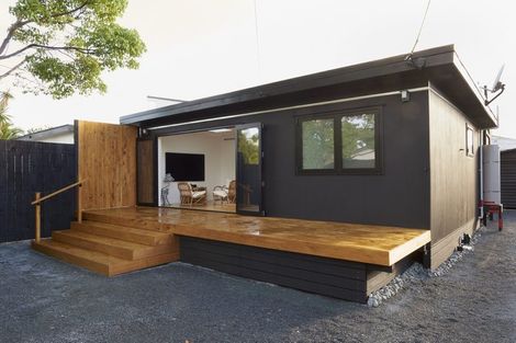 Photo of property in 69 Kauri Road, Stanmore Bay, Whangaparaoa, 0932