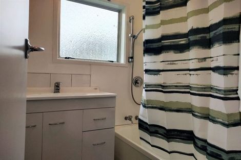 Photo of property in 2/6 Bloomfield Place, Onerahi, Whangarei, 0110
