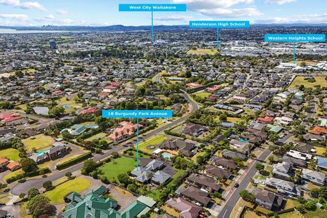 Photo of property in 18 Burgundy Park Avenue, Henderson, Auckland, 0612
