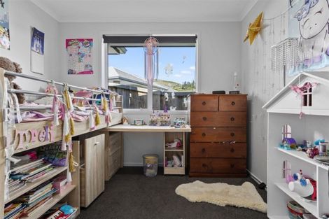 Photo of property in 12 Moira Close, Welcome Bay, Tauranga, 3175