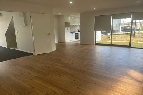 Photo of property in 38 Greenhill Crescent, Pakuranga, Auckland, 2010