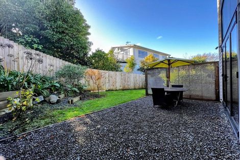 Photo of property in 8 The Track, Plimmerton, Porirua, 5026