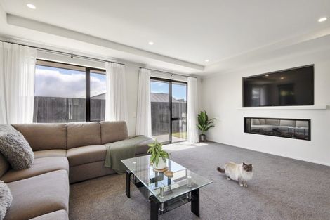 Photo of property in 1 Rapaki Street, Pegasus, 7612