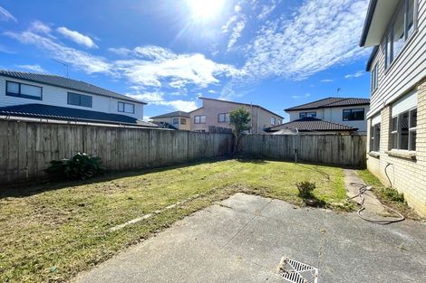 Photo of property in 3 Dione Place, Flat Bush, Auckland, 2016