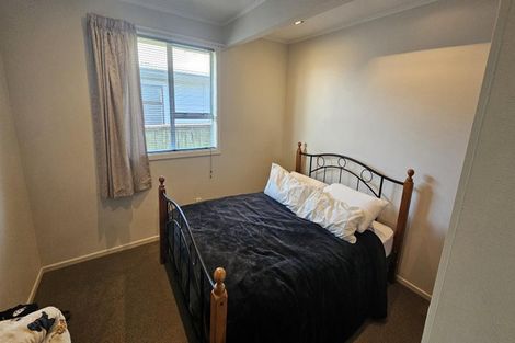 Photo of property in 2 Saxton Road, Upper Vogeltown, New Plymouth, 4310
