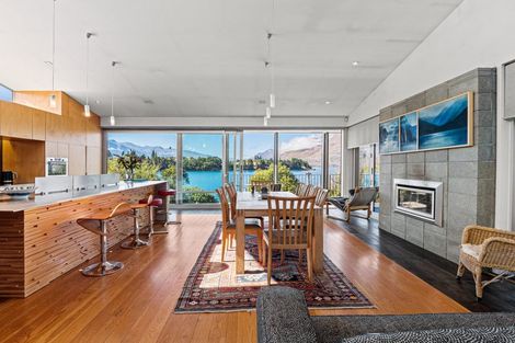 Photo of property in 44-46 Park Street, Queenstown, 9300