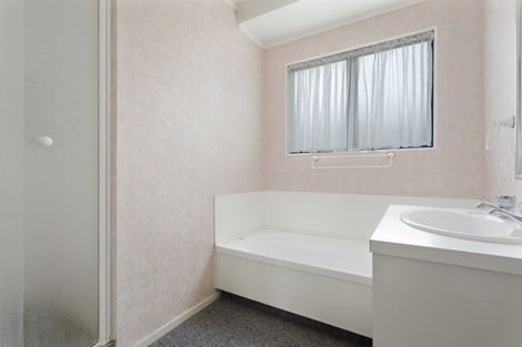 Photo of property in 28 Hotene Street, Whakatane, 3120