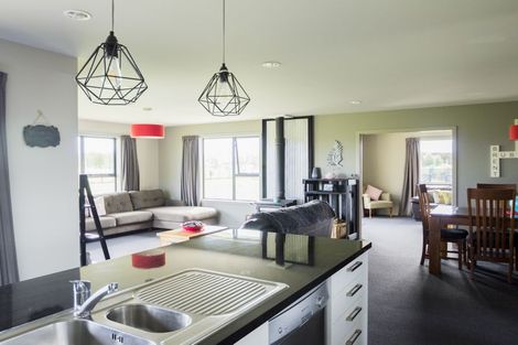 Photo of property in 303 Redcastle Road, Oamaru North, Oamaru, 9492