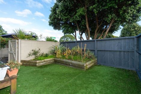 Photo of property in 9a Olive Terrace, Paraparaumu Beach, Paraparaumu, 5032