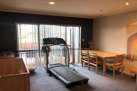 Photo of property in 20 Mamaku Rise, Welcome Bay, Tauranga, 3112