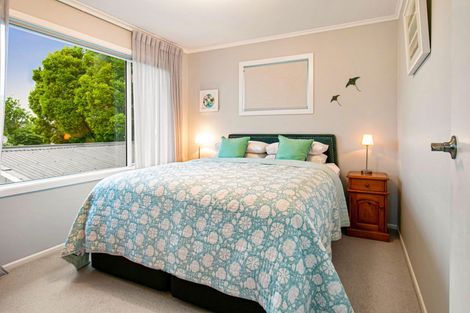 Photo of property in 53 Verran Road, Birkenhead, Auckland, 0626