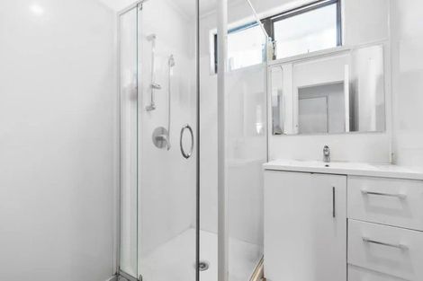 Photo of property in 1/20 Burundi Avenue, Clendon Park, Auckland, 2103