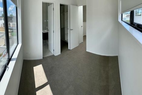 Photo of property in 18 Te Napi Drive, Takanini, 2112