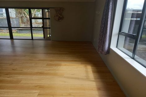 Photo of property in 36b Seabrook Avenue, New Lynn, Auckland, 0600