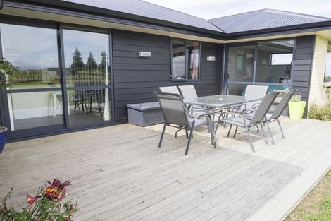 Photo of property in 303 Redcastle Road, Oamaru North, Oamaru, 9492