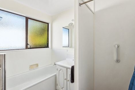 Photo of property in 9b Kanawa Street, Waikanae, 5036