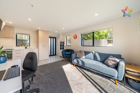 Photo of property in 8/97 Whites Line East, Waiwhetu, Lower Hutt, 5010