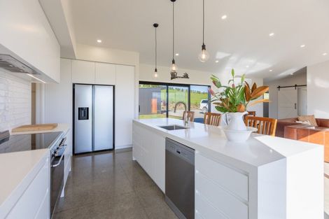 Photo of property in 375c Maharakeke Road, Waipukurau, 4281