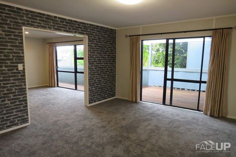 Photo of property in 8 Sailfish Drive, West Harbour, Auckland, 0618