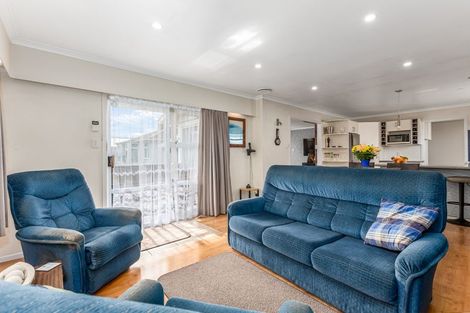Photo of property in 22 Parenga Street, Wainuiomata, Lower Hutt, 5014