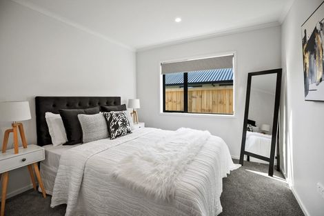 Photo of property in 15 Ruru Street, Cambridge, 3434