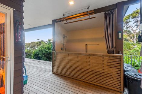 Photo of property in 18 Kaha Place, Russell, 0272