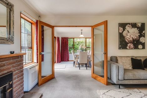 Photo of property in 5 Thatcher Crescent, Crofton Downs, Wellington, 6035