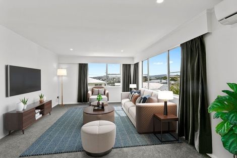 Photo of property in 97 Glanmire Road, Newlands, Wellington, 6037