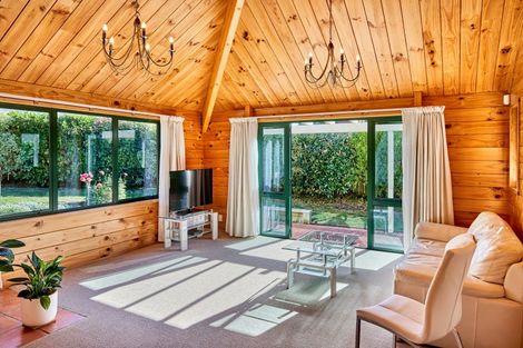 Photo of property in 19 The Masthead, Whitby, Porirua, 5024