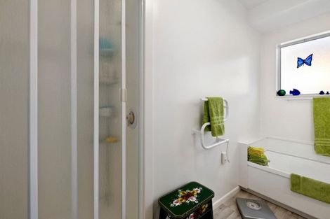Photo of property in 25f1- Lane Street, Wallaceville, Upper Hutt, 5018