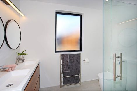 Photo of property in 6 Will Cooper Way, Tuakau, 2121