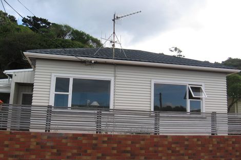 Photo of property in 22 Ferry Street, Seatoun, Wellington, 6022