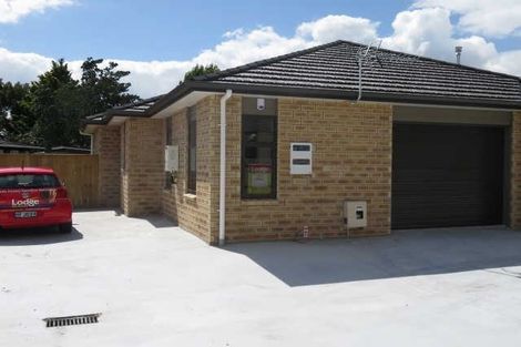 Photo of property in 2u6 Rosalind Street, Deanwell, Hamilton, 3206