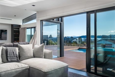 Photo of property in 20 Kurapoto Lane, Rainbow Point, Taupo, 3330