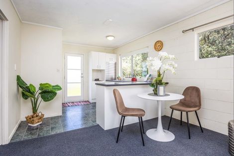 Photo of property in 19a/5 Verbena Road, Birkdale, Auckland, 0626