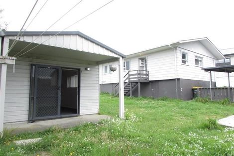 Photo of property in 72 Parrs Cross Road, Henderson, Auckland, 0612