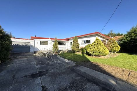 Photo of property in 93 Main Road, Clinton, 9534